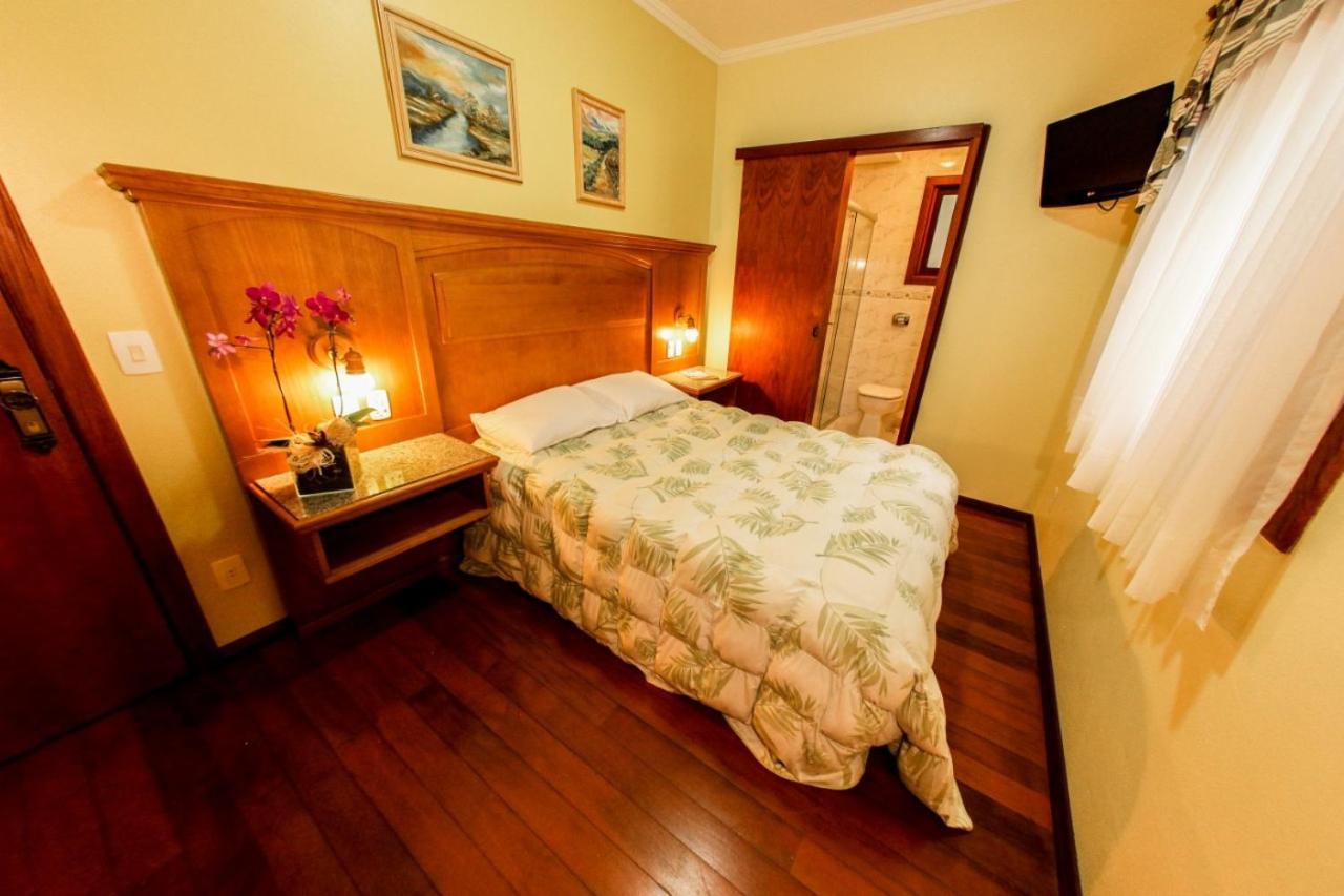 Pousada Das Papoulas Gramado Extérieur photo
