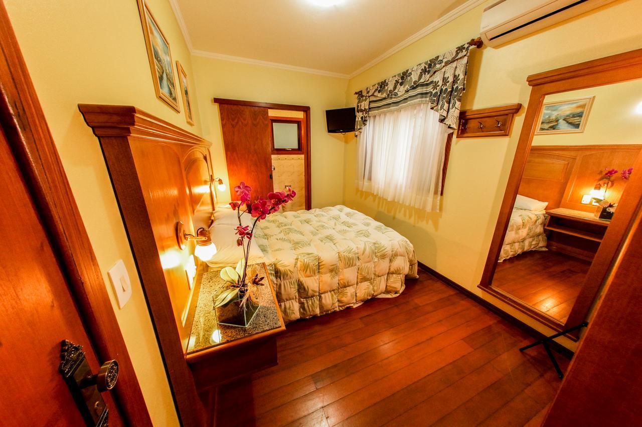 Pousada Das Papoulas Gramado Extérieur photo